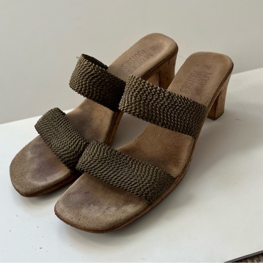 MOOTSIES TOOTSIES Women’s Size 7M Wedge Sandals